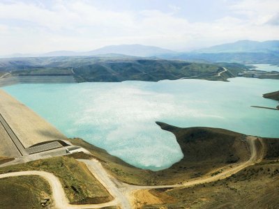 Azərbaycanın 16 milyard kubmetr su ehtiyatı mövcuddur