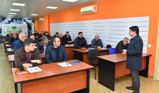 Su təchizatına qoşulma sahəsində çalışanlara təlimlər keçirildi - FOTOLAR