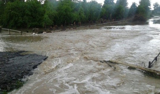 Bu çaylarda suyun səviyyəsi artıb