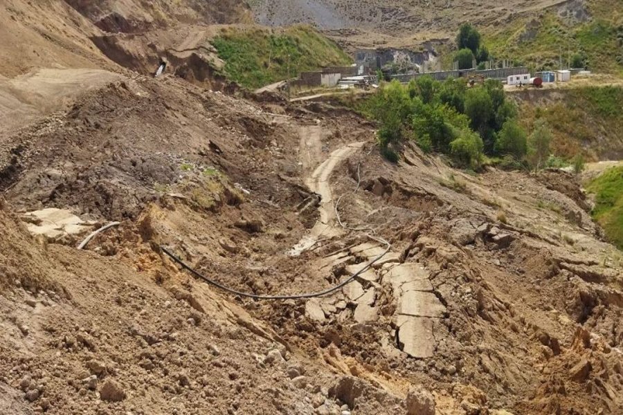 Güclü leysan Gürcüstanda torpaq sürüşməsini sürətləndirib