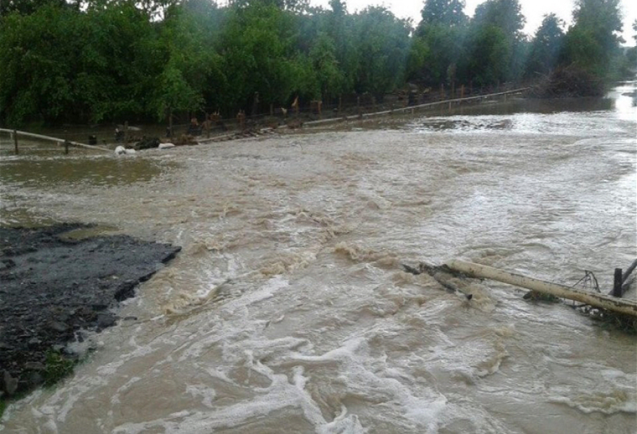 Qax və Qəbələ rayonları ərazisindən axan çaylardan sel keçib - Hidrometeorologiya Xidməti