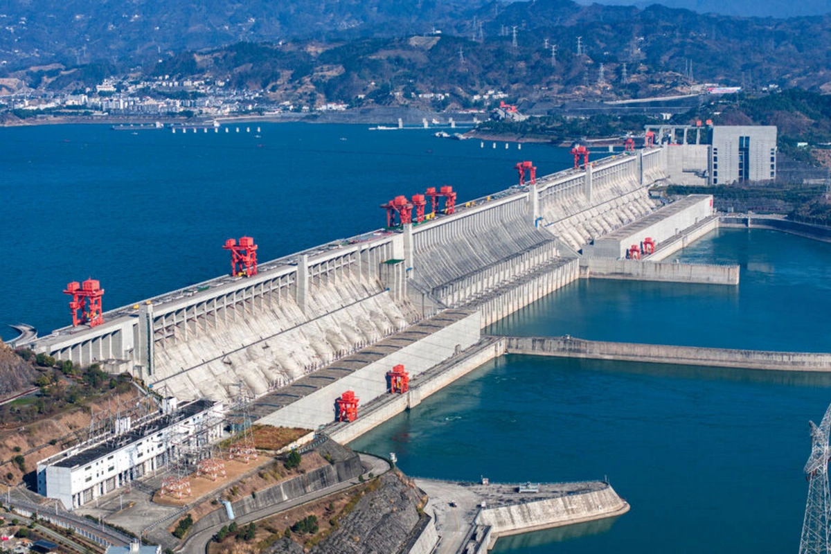 Dünyanın ən böyük su elektrik stansiyası: Çin yeni layihəyə başlayır