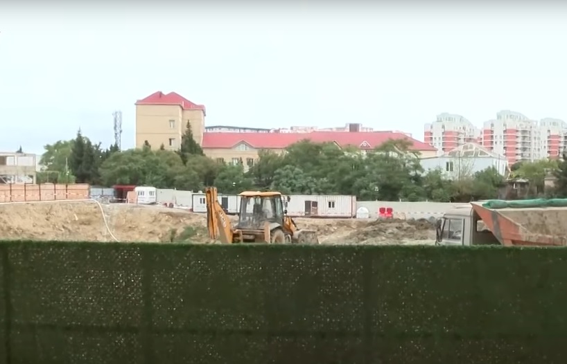 Göl qurudulur yerində bina inşa olunur - VİDEO